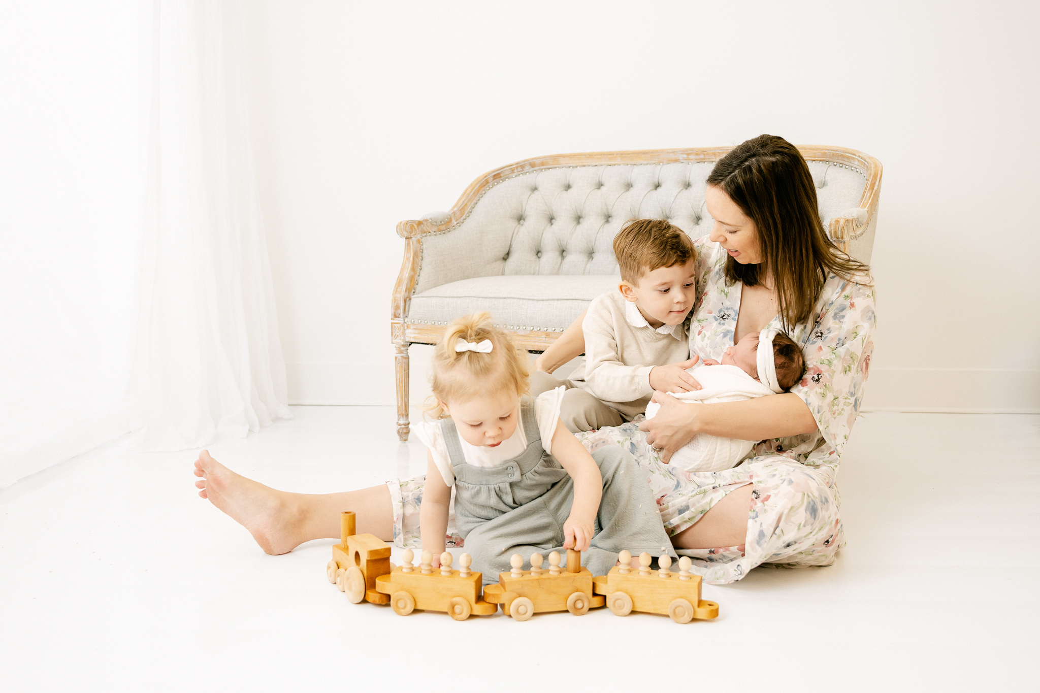 3 Leaf FAQ : 3 Leaf Studios : Newborn Photographer